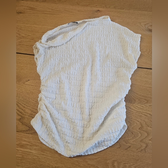 Zara Off-White Textured Top - Picture 2 of 3